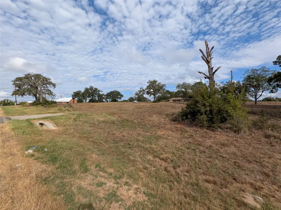 1262 Fm 112 Road, Lexington, TX 78947 - Image #2