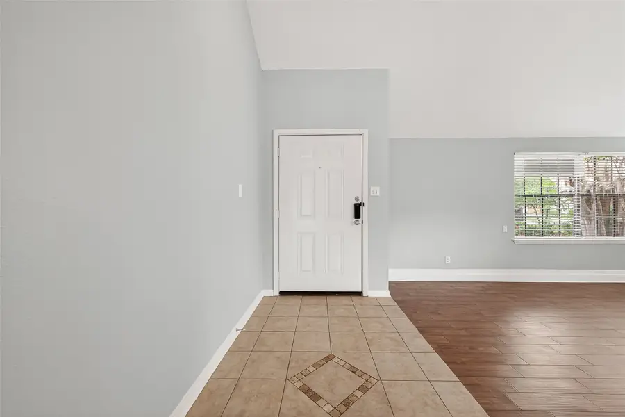 22946 Provincial Boulevard, Katy, TX 77450 - Image #3