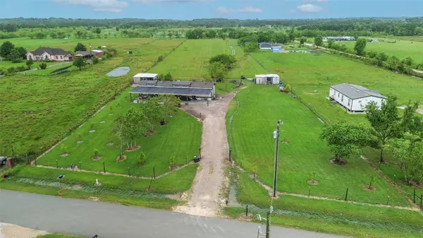 660 County Road 3011, Dayton, TX 77535