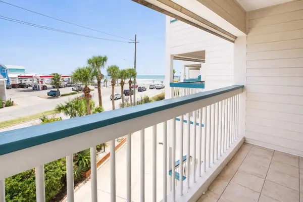 6102 Seawall Boulevard #213, Galveston, TX 77551