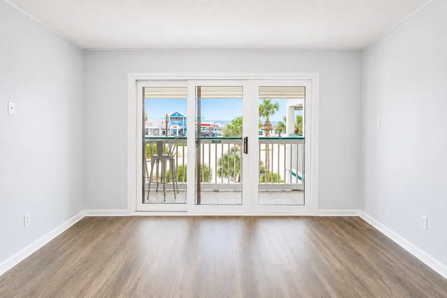 6102 Seawall Boulevard #213, Galveston, TX 77551 - #3