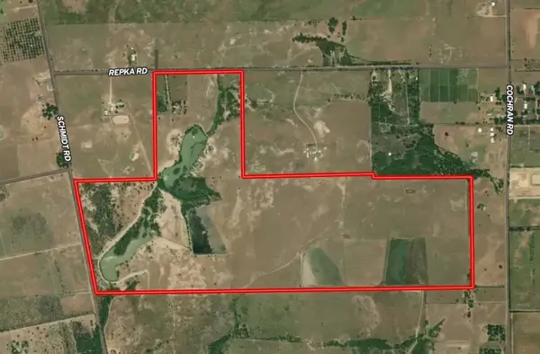 36067 Repka Road, Waller, TX 77484