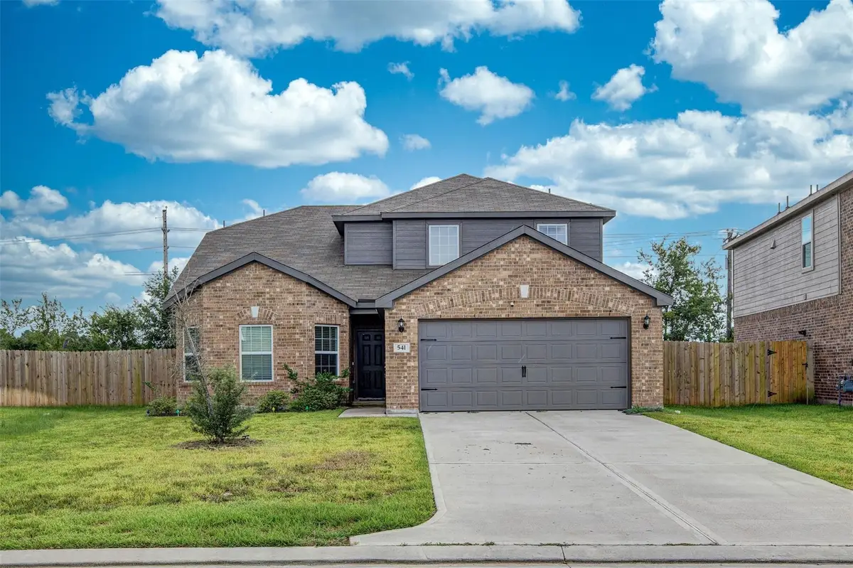 541 Amberwood Park Drive, Katy, TX 77493 - Image #1