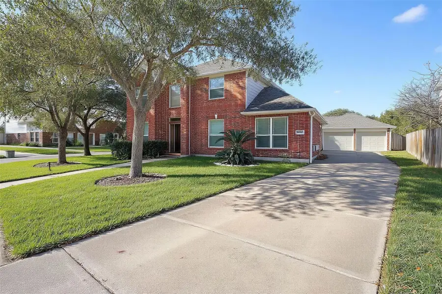 9319 Hudson Bend Circle, Houston, TX 77095 - Image #2