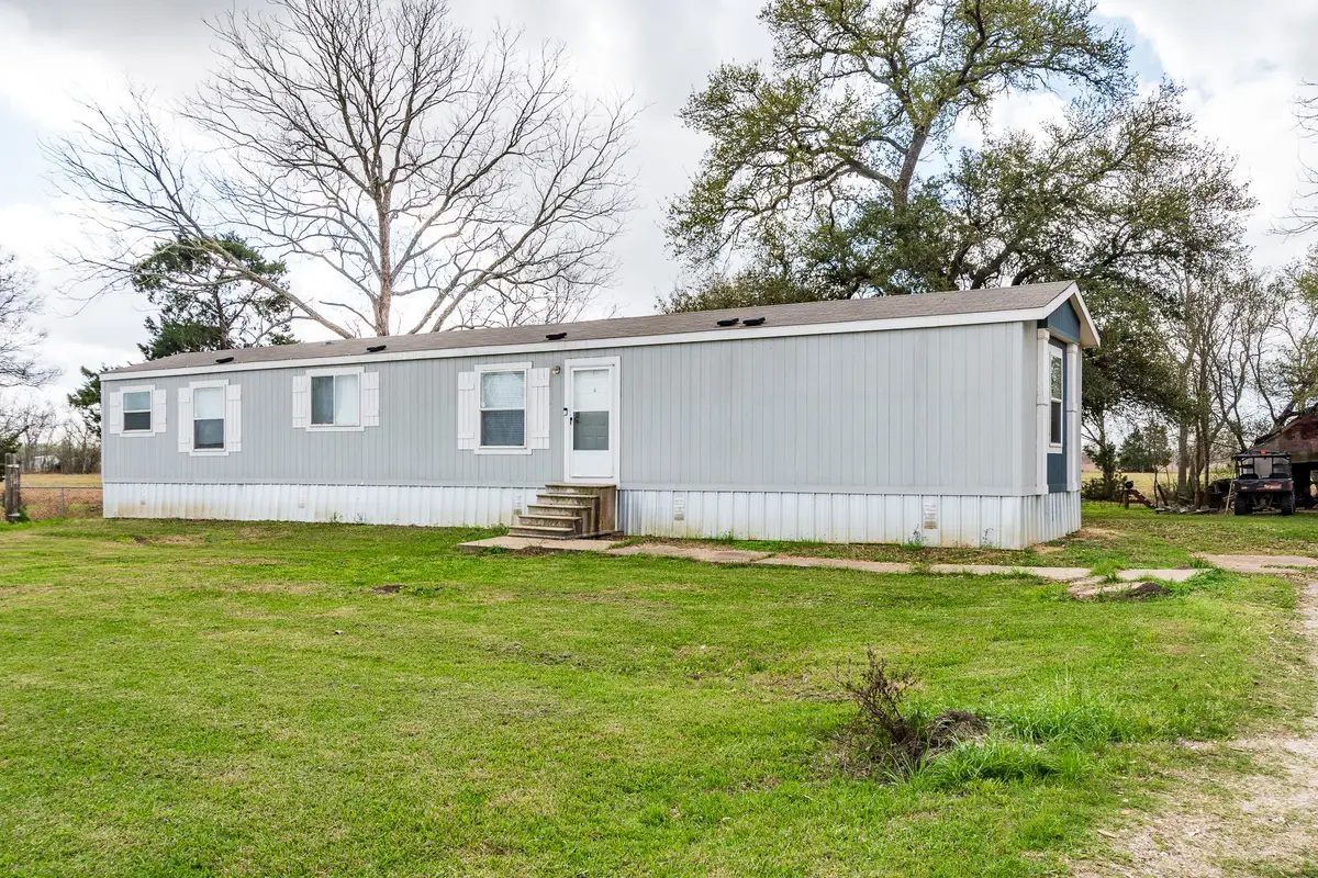 107 Sweet Jarvil Rd, Dayton, TX 77535 - #1