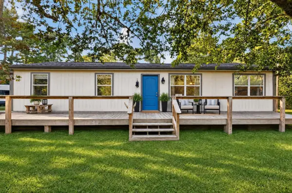 148 Hall Drive S, Montgomery, TX 77316