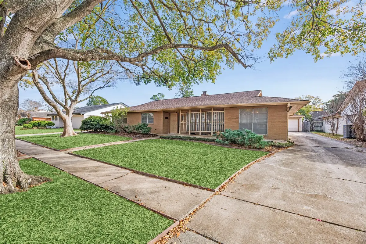 5751 Jason Street, Houston, TX 77096 - Image #1