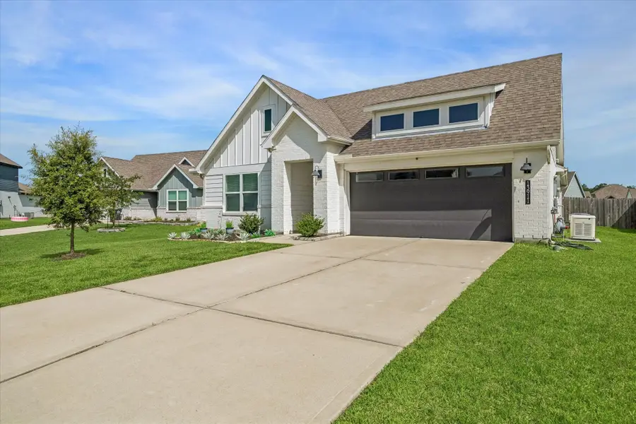 13911 Red River Drive, Baytown, TX 77523 - #2