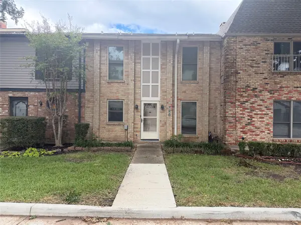 720 Thicket Lane, Houston, TX 77079