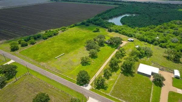 2606 Finney Vallet Road, Rosenberg, TX 77471