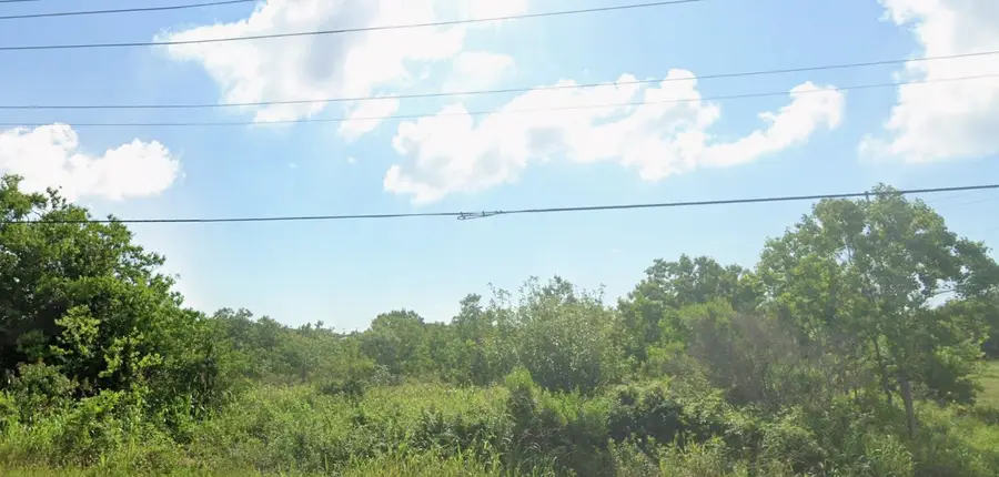 39 2nd Avenue N, Texas City, TX 77590 - #3