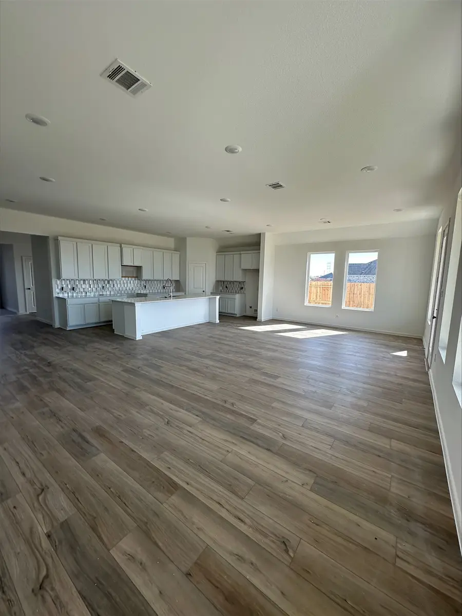 5419 Kingfish Drive, Baytown, TX 77521 - Image #3