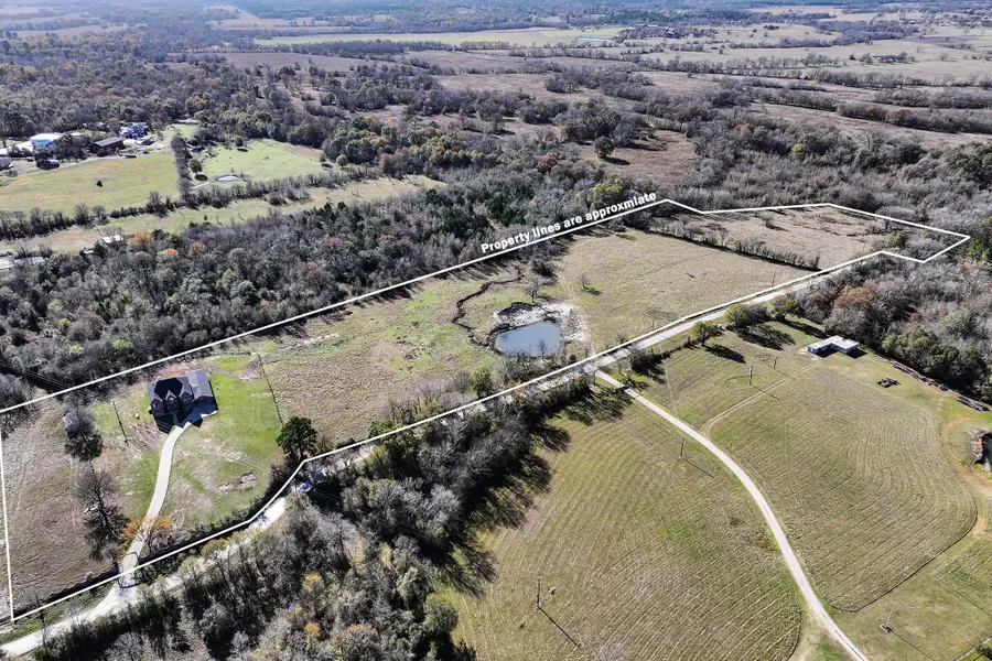 33 Chandlers Way, Huntsville, TX 77320 - Image #2