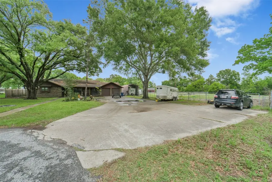 17006 Crooked Oak Drive, Cypress, TX 77429 - #2