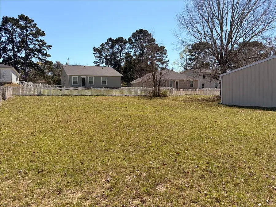 235 Iris, Livingston, TX 77351 - #2