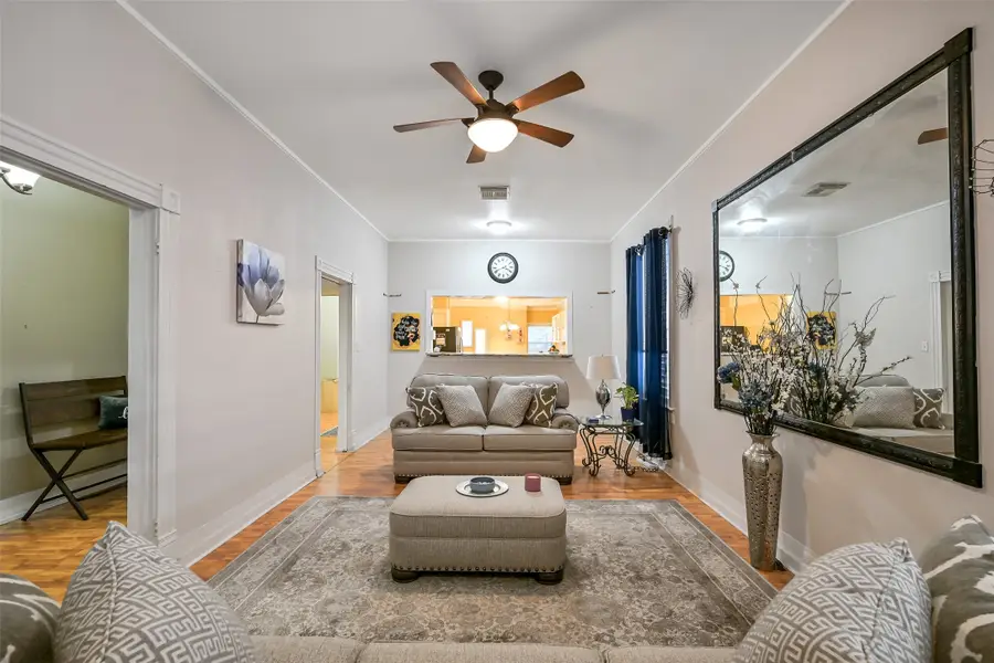 2809 Bernardo De Galvez Avenue, Galveston, TX 77550 - #3