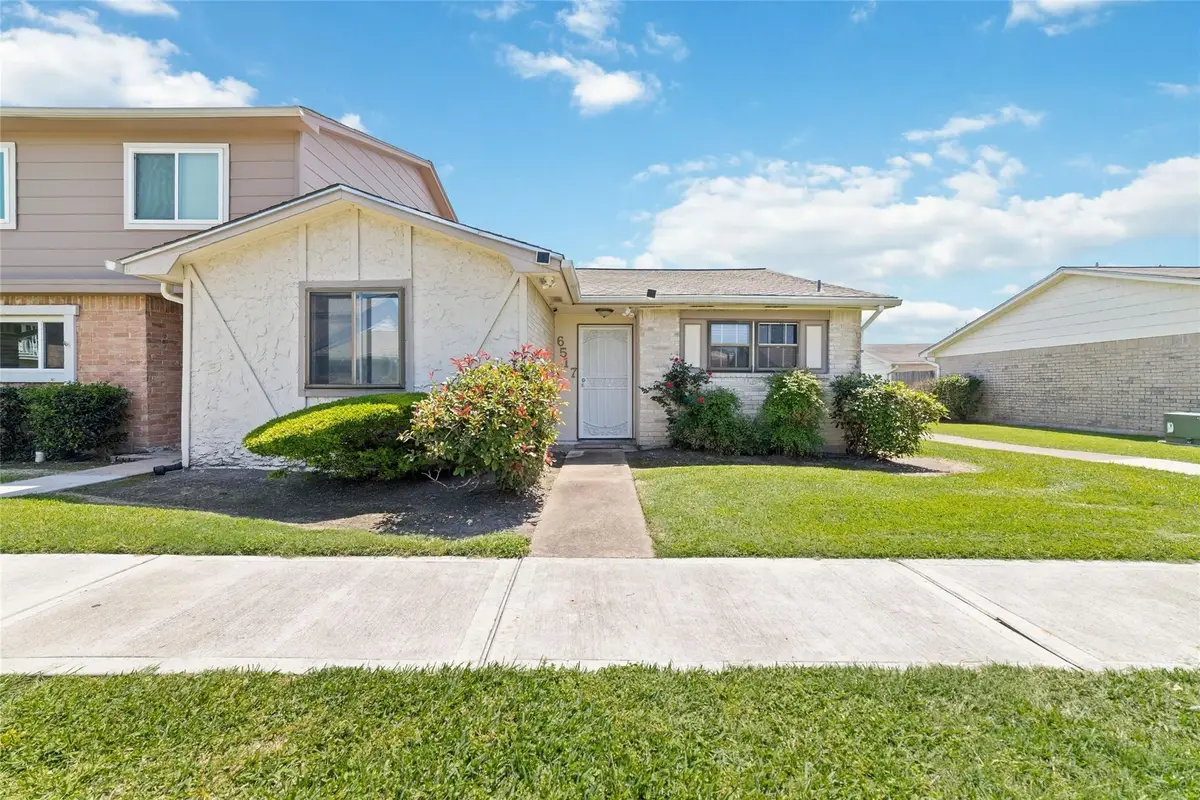 6517 S Briar Bayou Drive, Houston, TX 77072 - #1