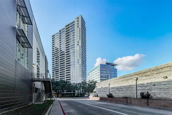 14 Greenway Plaza #5O, Houston, TX 77046