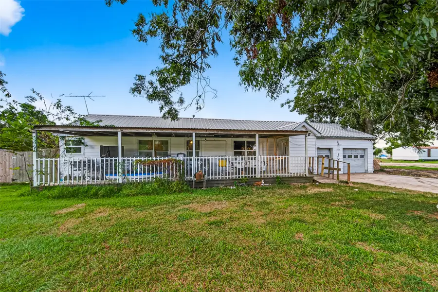 1013 Battlebell Road, Highlands, TX 77562 - #2