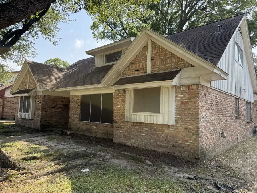 2706 Burke Road, Pasadena, TX 77502 - #3