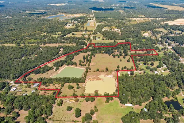 8539 Plum Grove Road, Cleveland, TX 77327
