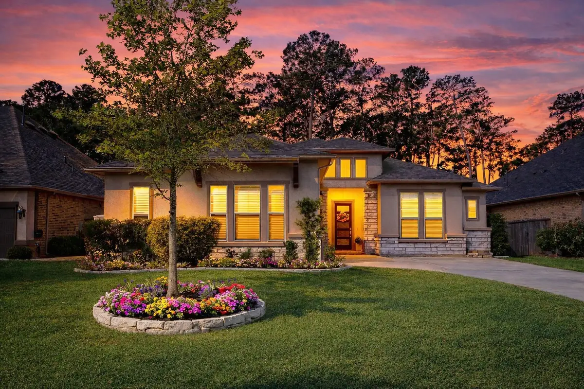 604 Castlewood Cove Lane, Pinehurst, TX 77362 - #1