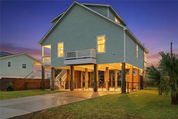 16713 Moby Dick, Jamaica Beach, TX 77554