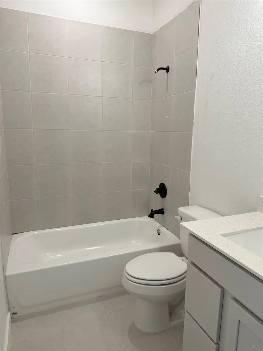 485 Harvest Moon Drive, Katy, TX 77493 - Image #3