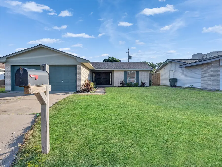 3504 80th Street Street, Galveston, TX 77551 - Image #2