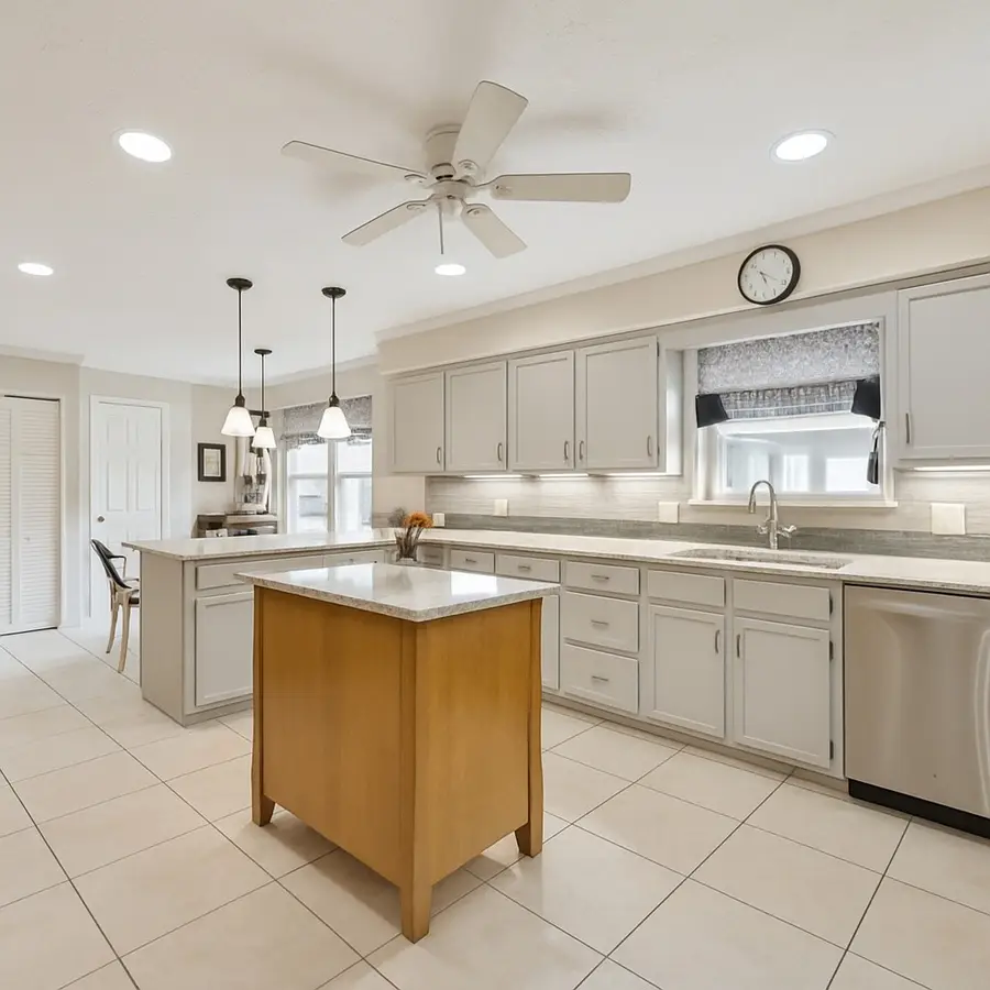 4114 Plumtree Lane, Seabrook, TX 77586 - #3