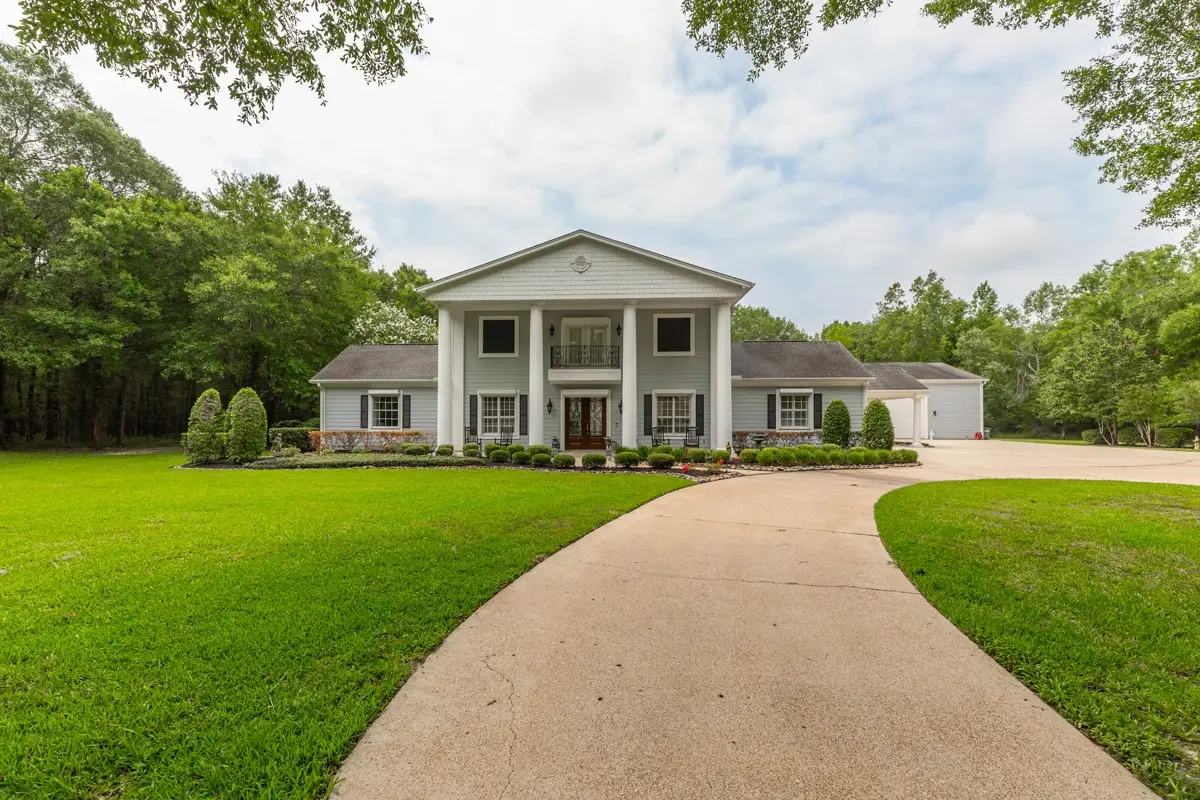 5950 Keith Rd, Lumberton, TX 77657 - #1