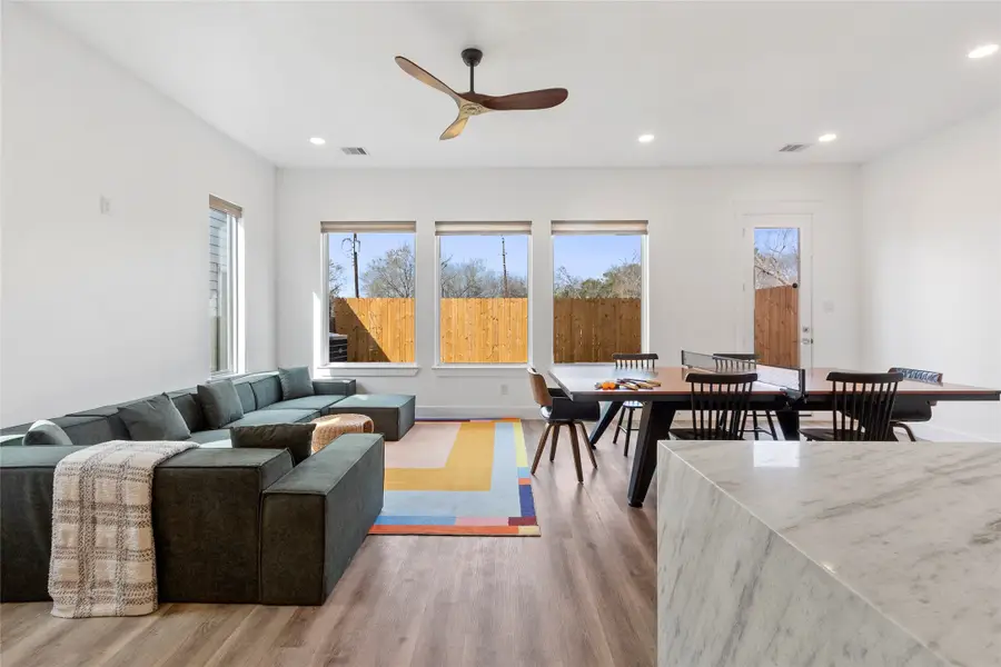 4816 Creekmont Drive, Houston, TX 77091 - #2