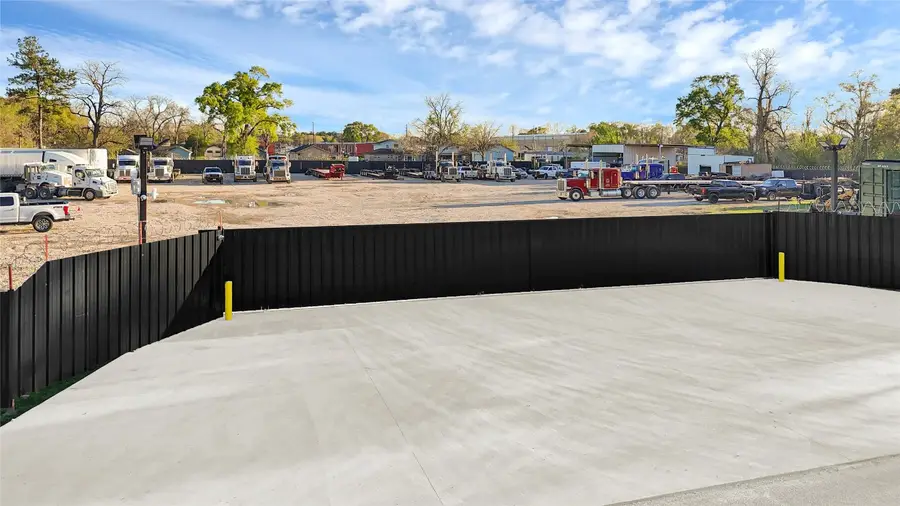 5715 & 5721 Spindle Drive, Houston, TX 77086 - #2