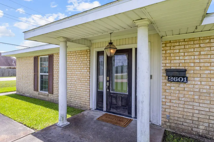 2601 Rose Avenue, Groves, TX 77619 - #2