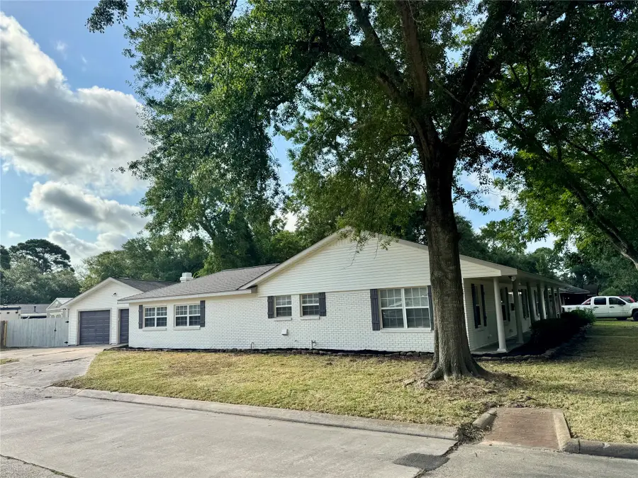 1907 Amy Drive, Baytown, TX 77520 - #3