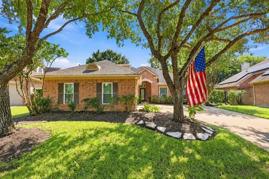 8742 Rippling Water Drive, Sugar Land, TX 77479 - #2