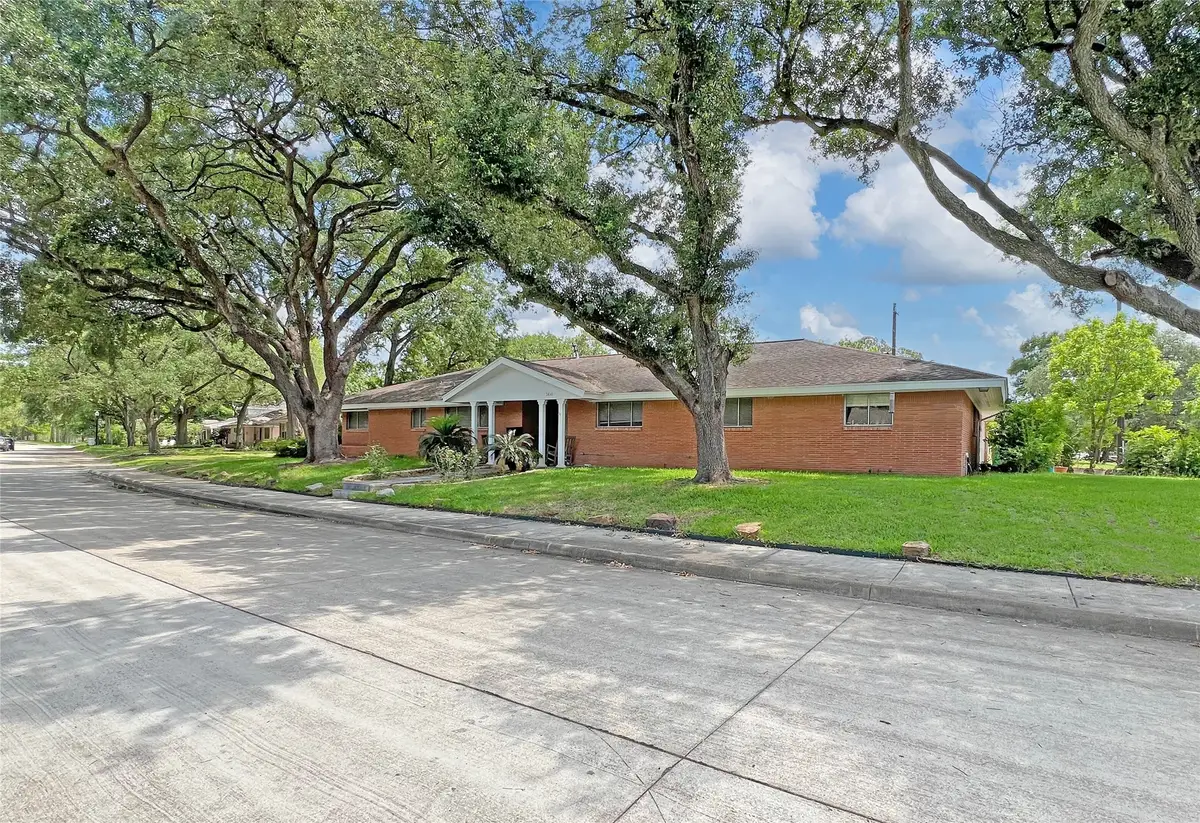 3641 Deal Street, Houston, TX 77025 - Image #1
