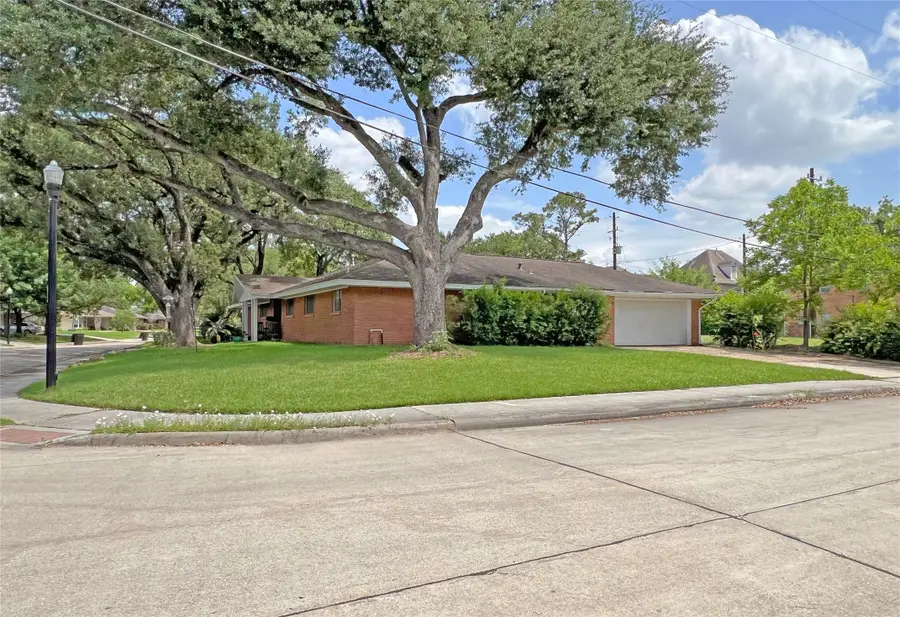 3641 Deal Street, Houston, TX 77025 - Image #3