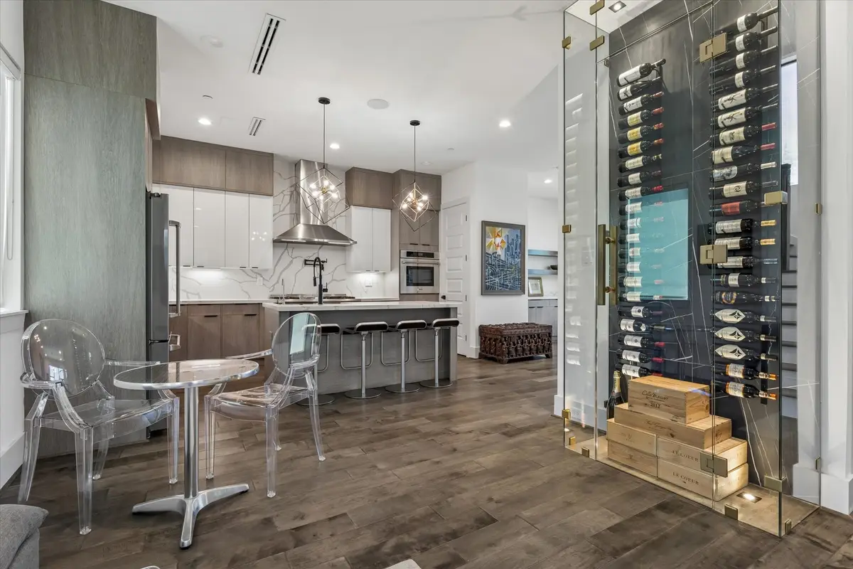 2435 Sheridan Street, Houston, TX 77030 - #1