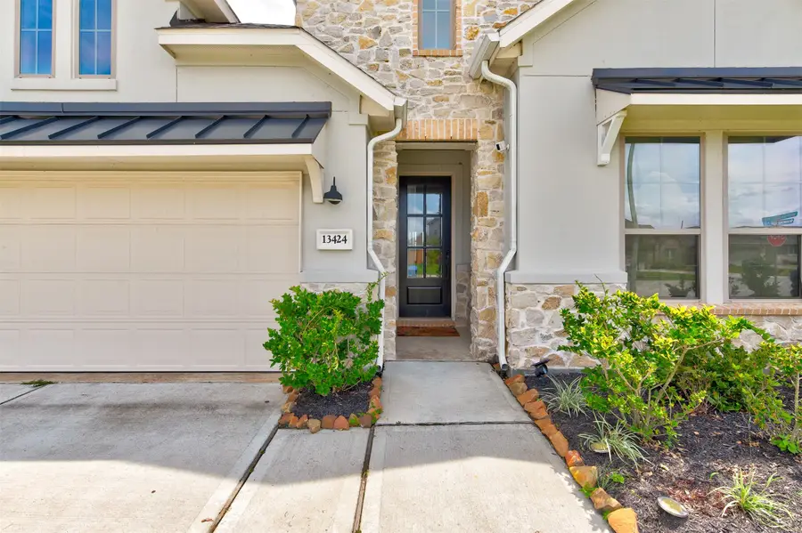 13424 Diamond Reef Lane, La Marque, TX 77568 - Image #2