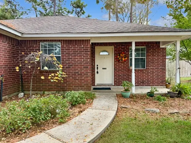 7115 Nickaburr Creek Drive, Magnolia, TX 77354 - Image #2