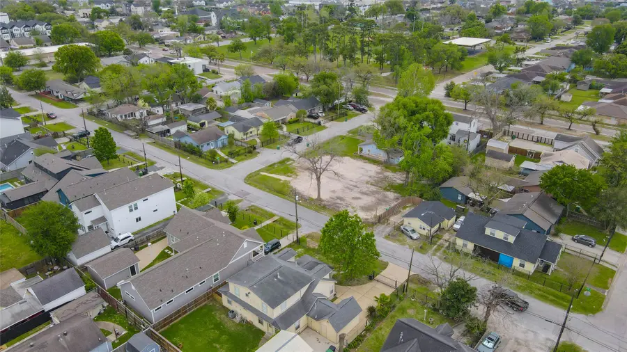 4819 Cetti Street, Houston, TX 77009 - #3