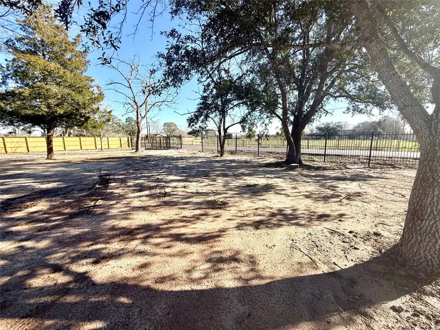 4835 County Road 380, Rosharon, TX 77583 - #3