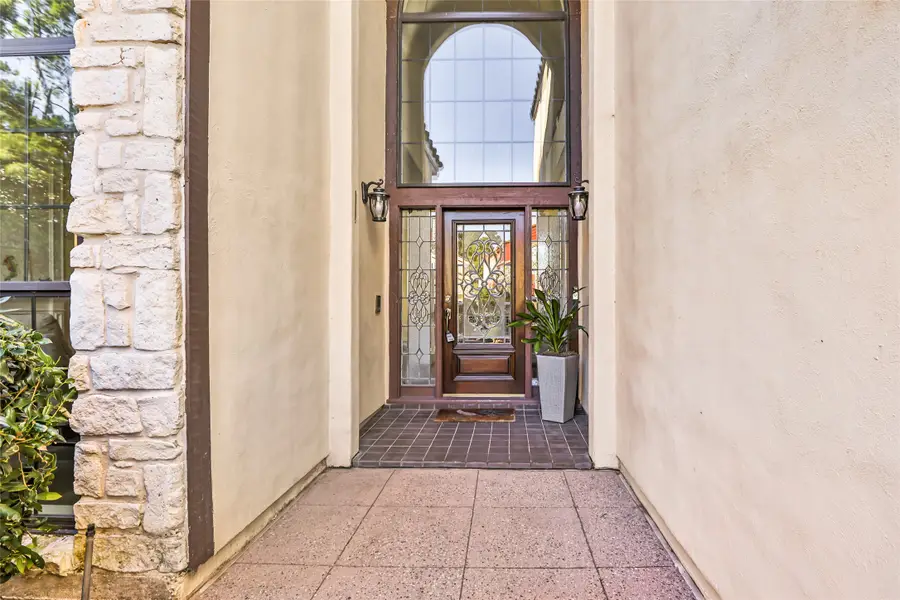 16 Kingwood Villas Court, Kingwood, TX 77339 - #3