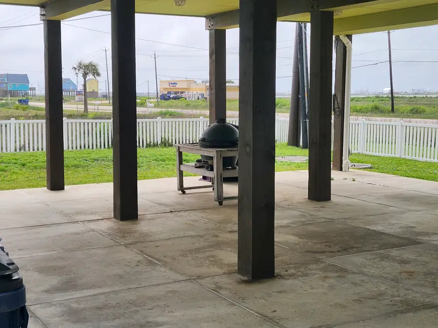 119 Velasco Shores Shore, Surfside Beach, TX 77541 - #2