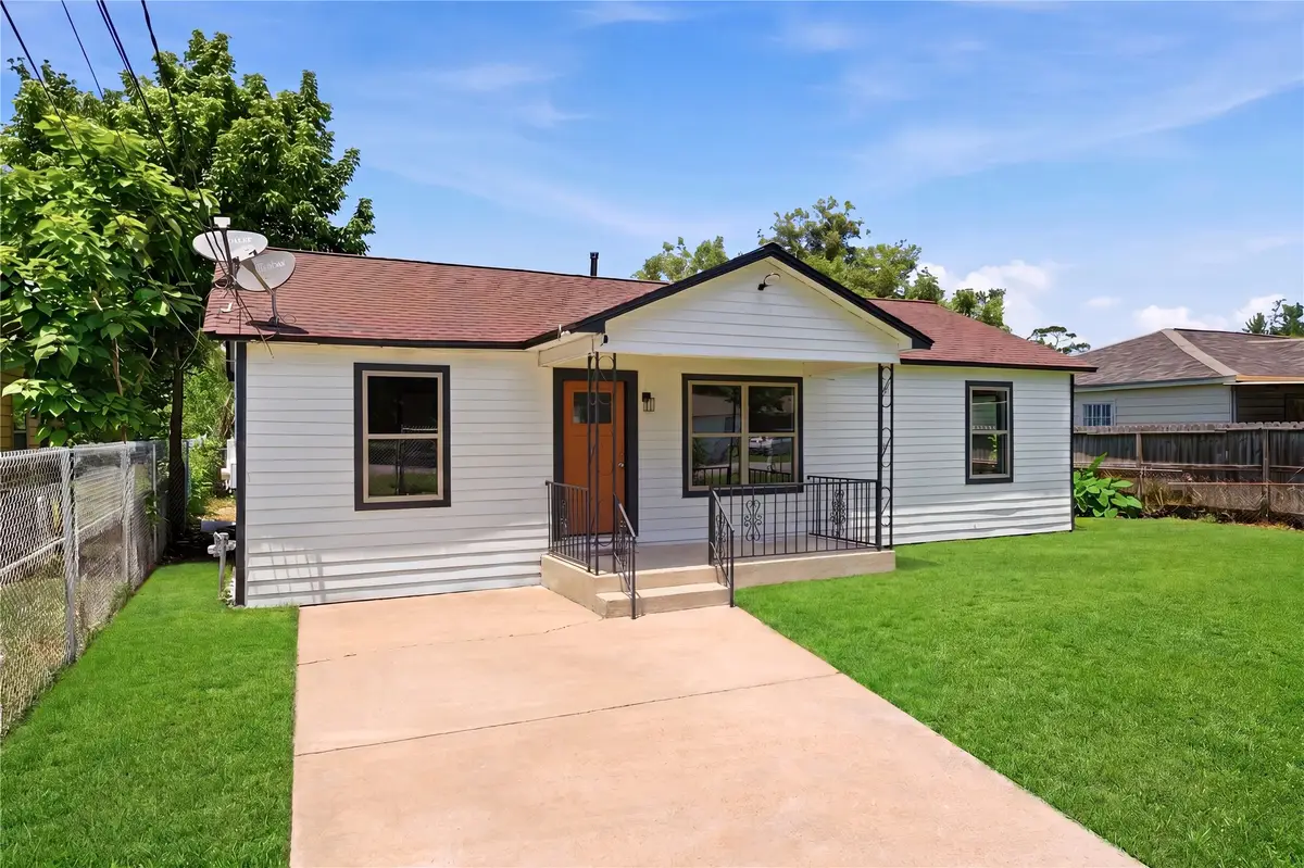 7429 W Knoll Street, Houston, TX 77028 - #1