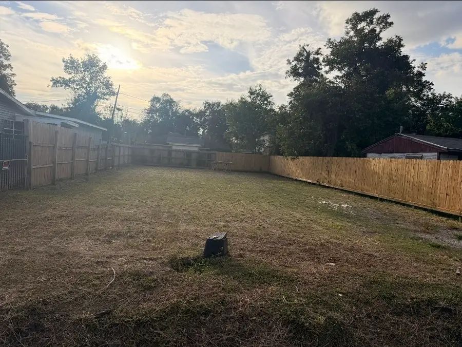 4305 Castor Street, Houston, TX 77022 - #2
