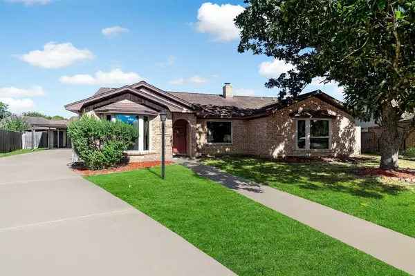 3402 Park Dale Drive, Deer Park, TX 77536