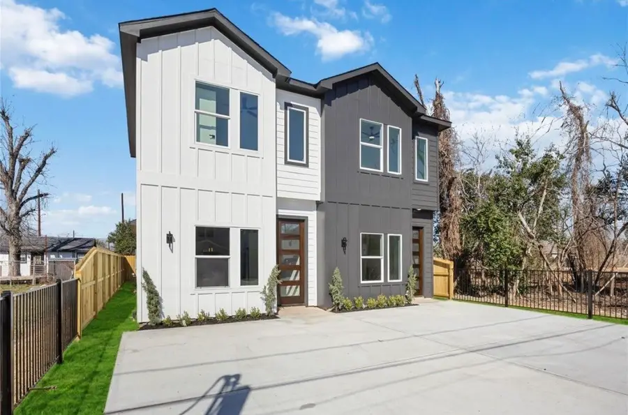 7920 Boy Street #A/B, Houston, TX 77028 - #3