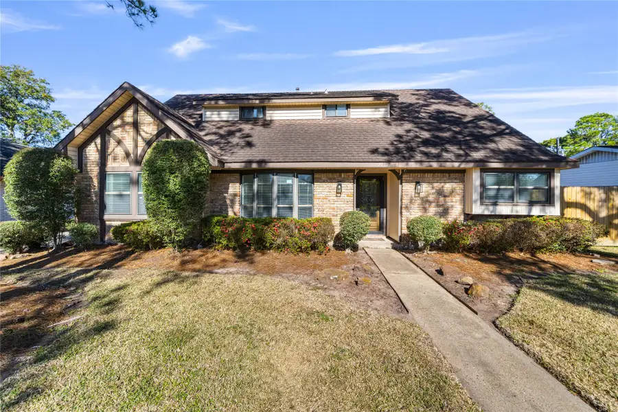 2107 N Fisher Court, Pasadena, TX 77502 - Image #2